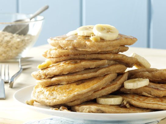 banana oatmeal pancakes
