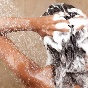 5 reasons for dandruff shampooing