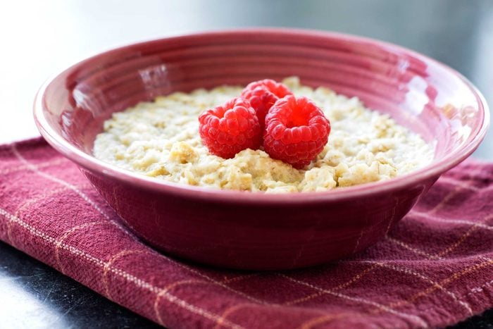 oatmeal with raspberries