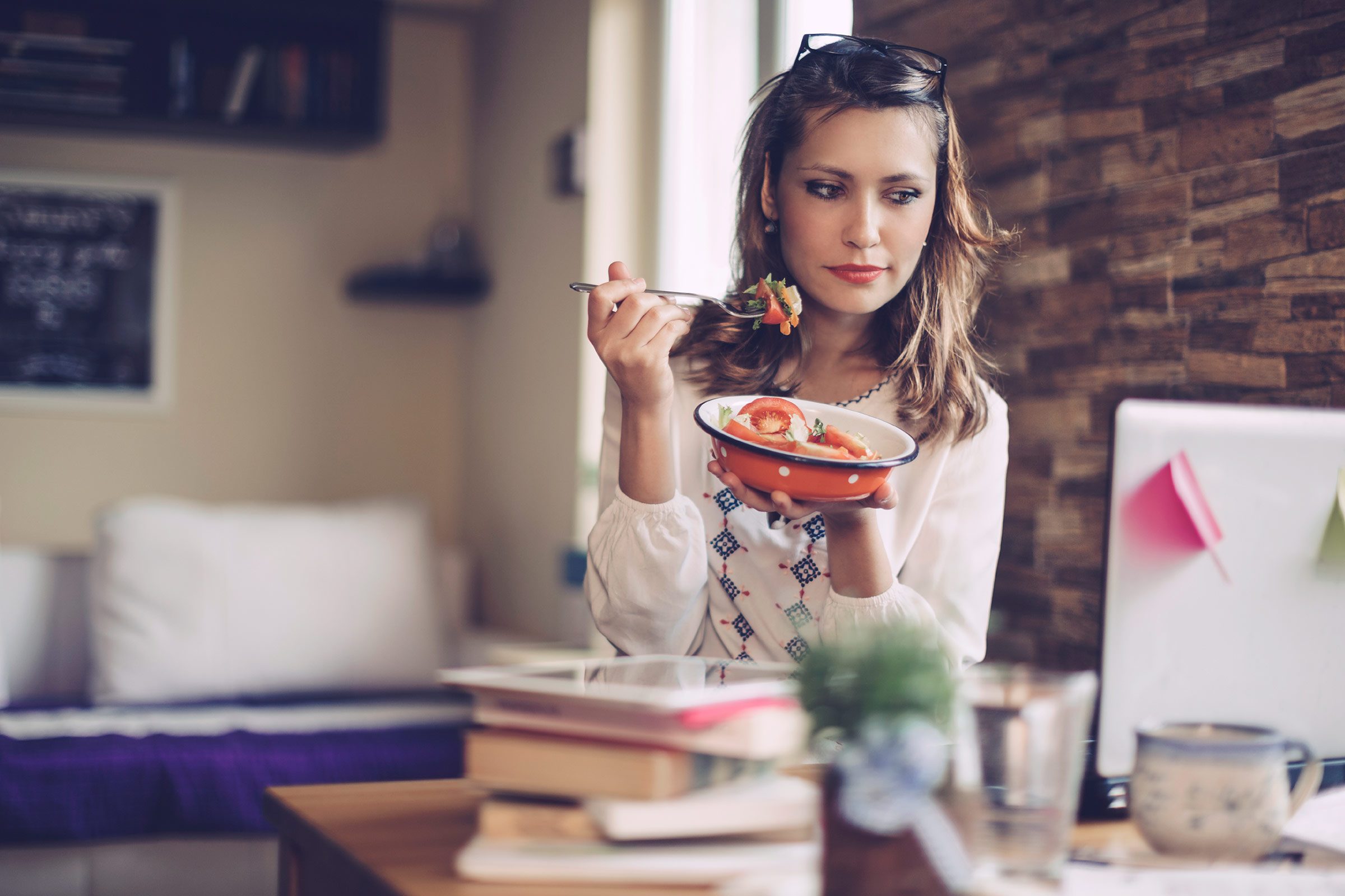 Always Hungry 8 Reasons You Cant Stop Eating The Healthy