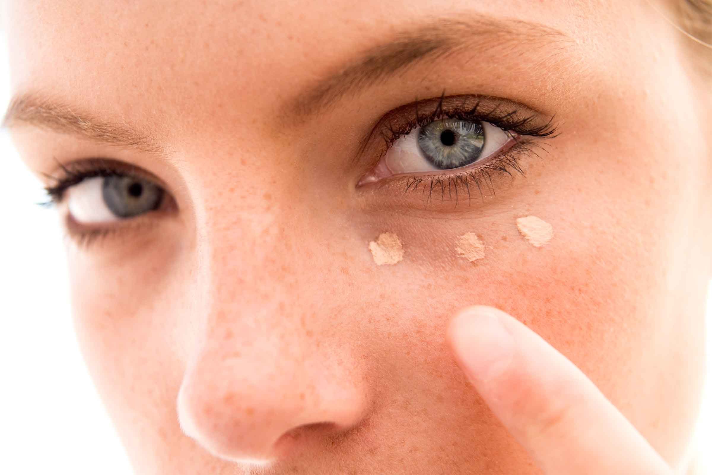 How to Apply Eye Concealer: 10 Tips | The Healthy