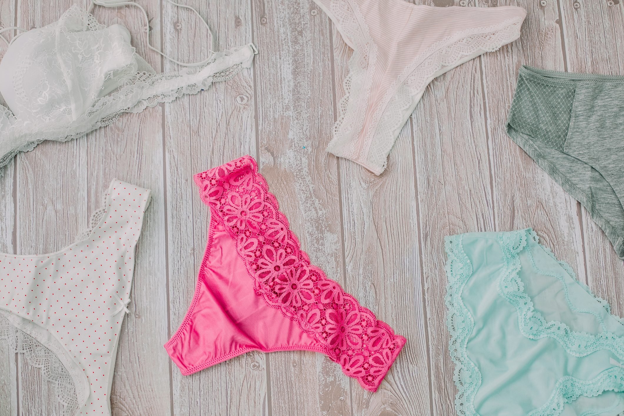 8 Underwear Mistakes That Can Mess With Your Health The HealthyReaders Digest picture photo