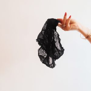 How to Wear a Thong: Tips on Staying Healthy