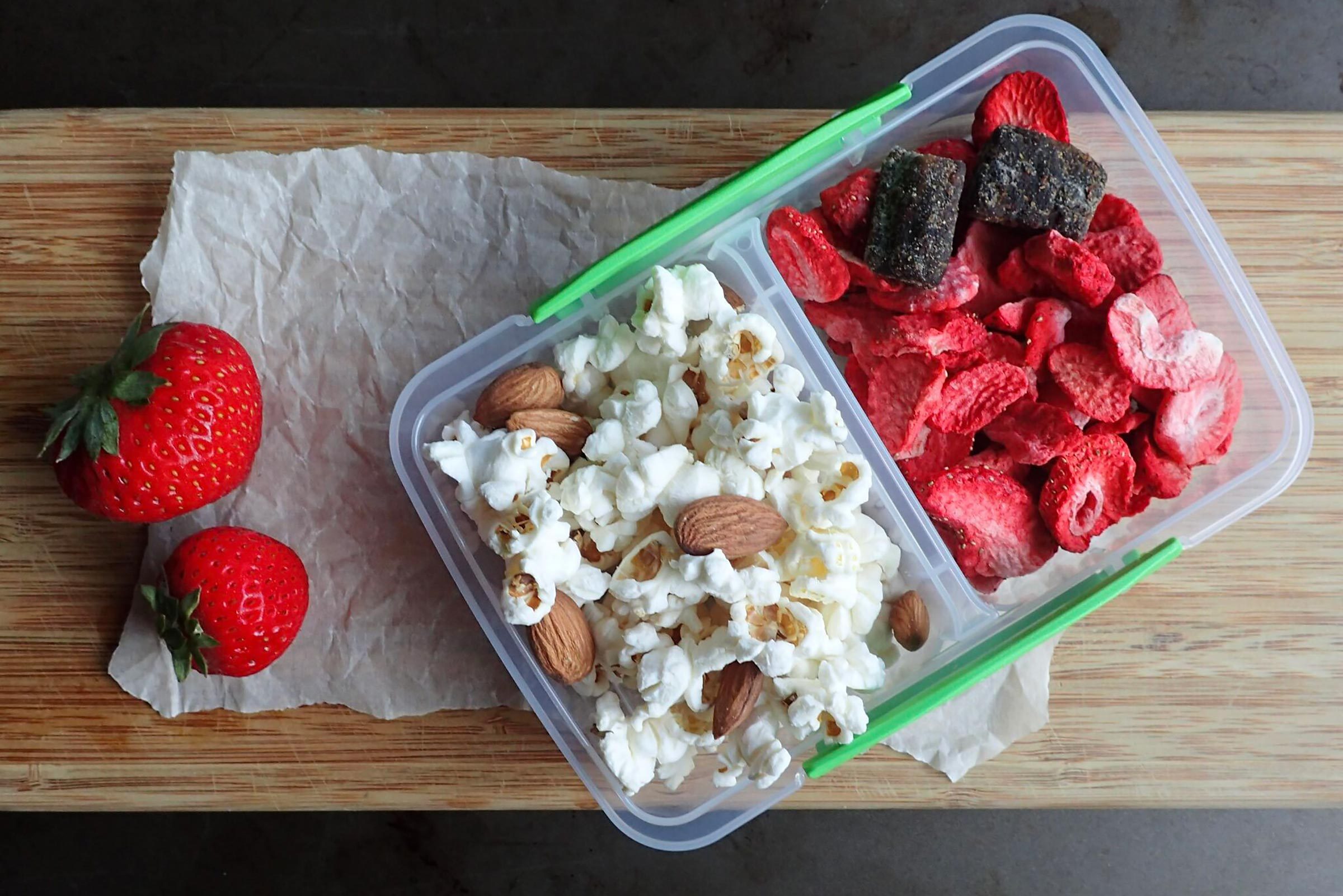 Simple Lunchbox Ideas - With Easy Trail Mix Recipe