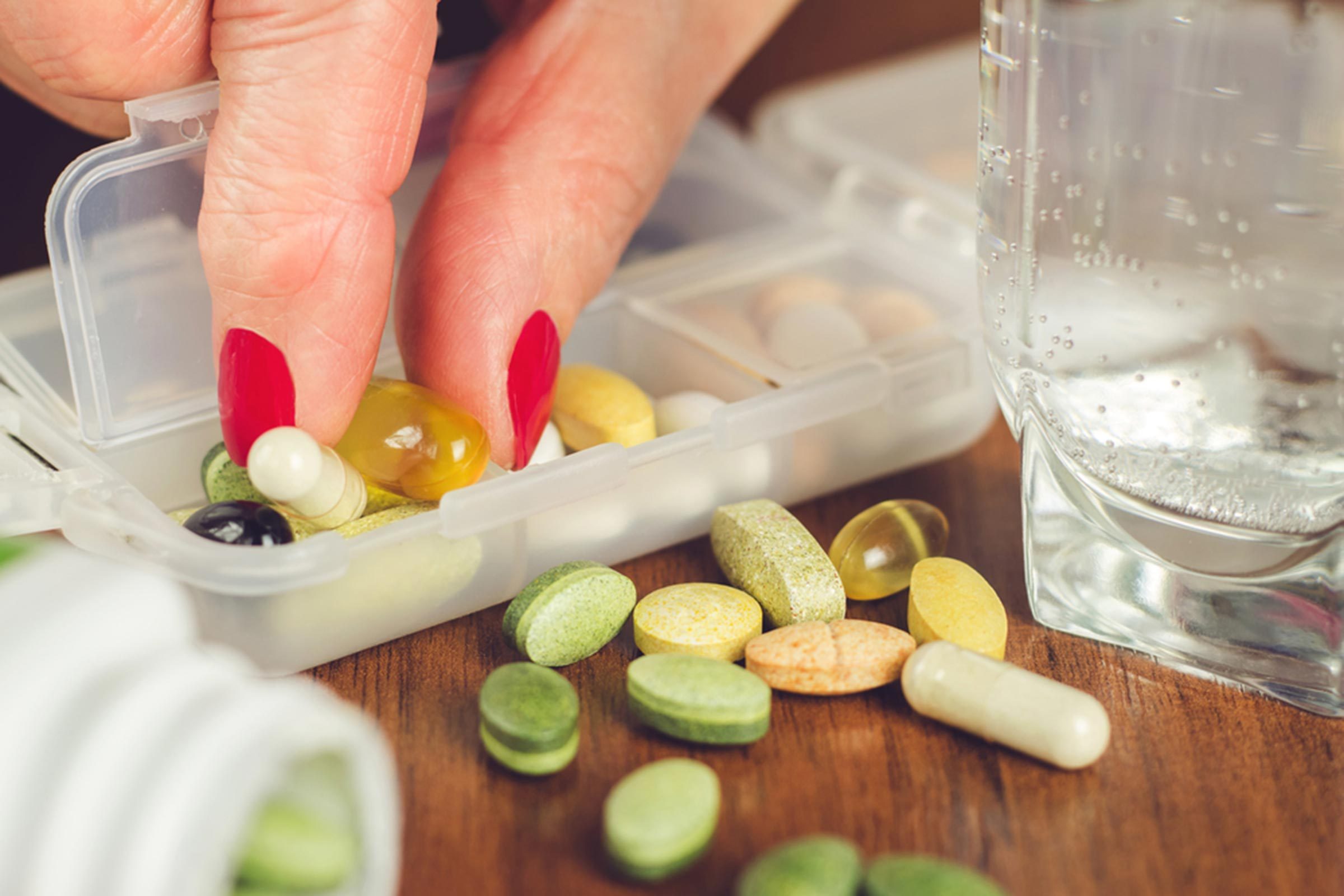 how to store vitamin supplements