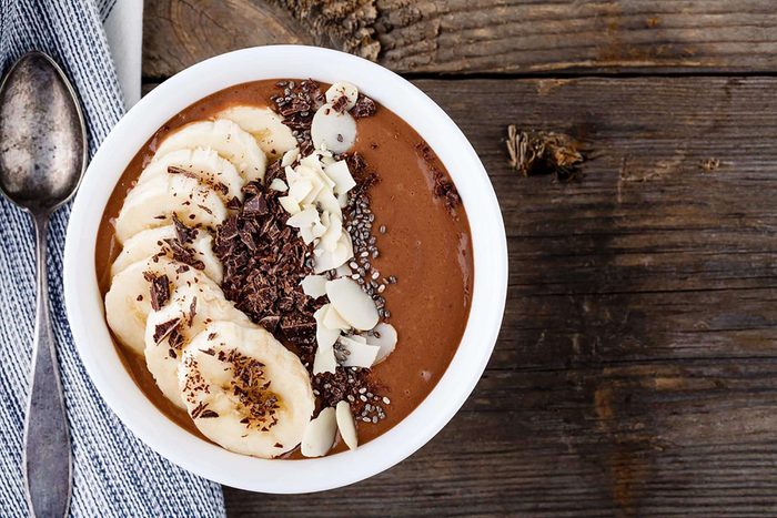 smoothie bowl with banana
