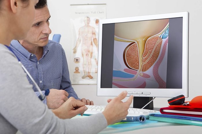 doctor and patient looking at prostate on screen