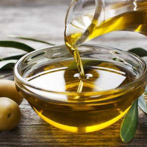 Amazing-Health-and-Beauty-Benefits-of-Olive-Oil