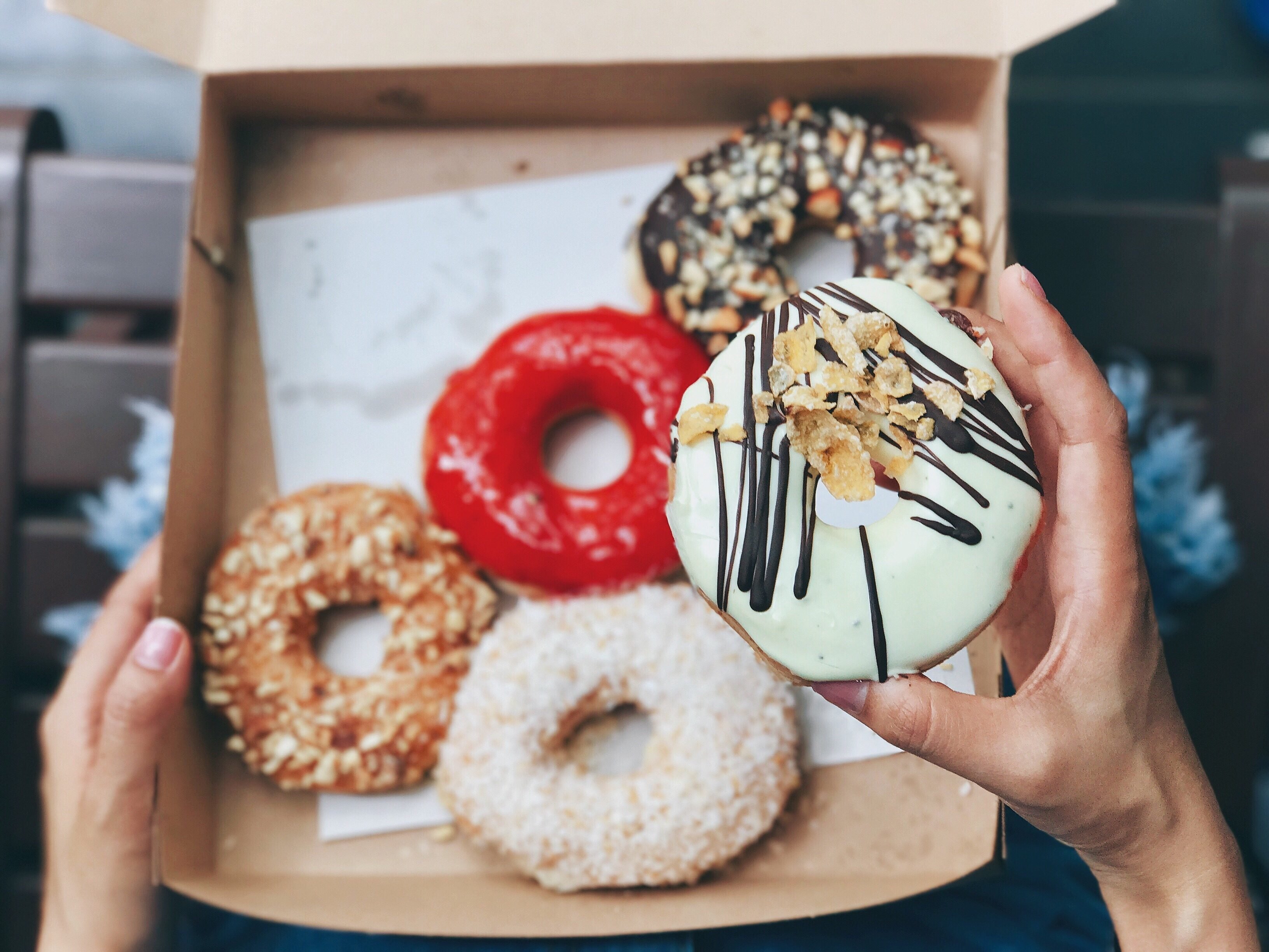 donut and donut box