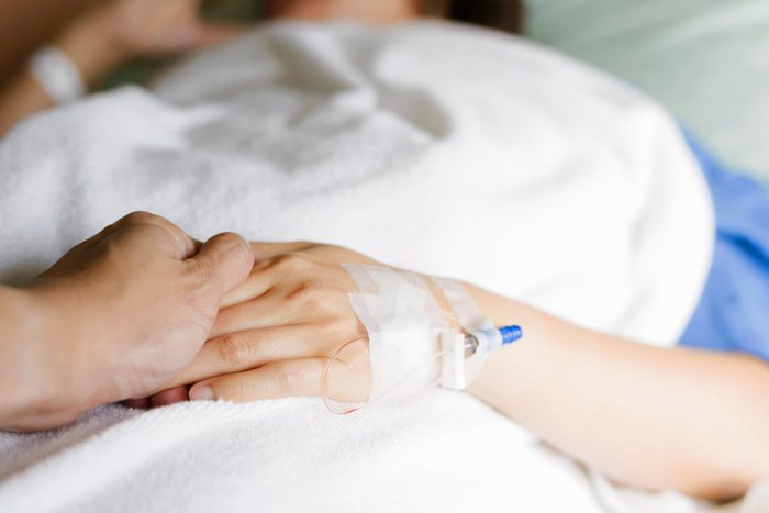 holding hands during chemotherapy 
