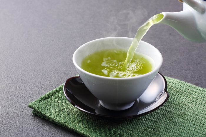 green tea in cup