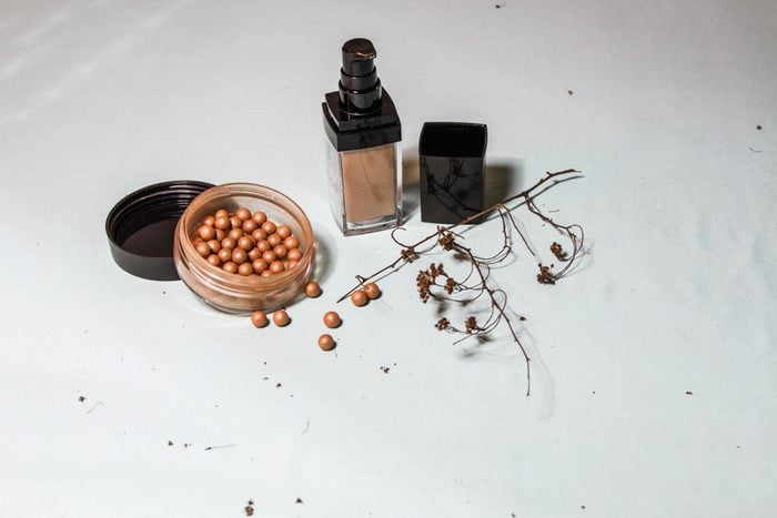 photo powder in makeup balls
