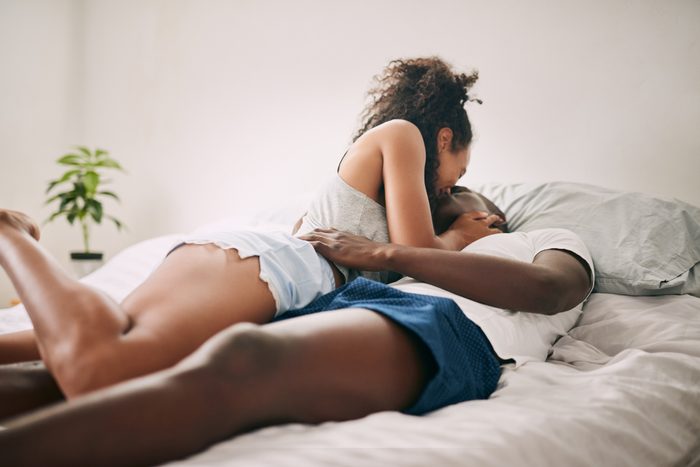 A how pictures with satisfy man in bed to 10 ways