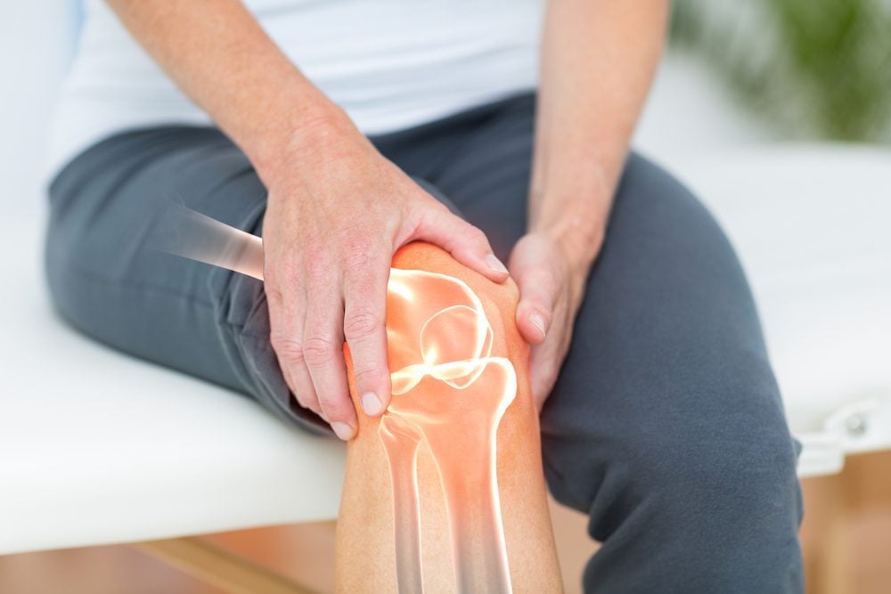Pain Behind Knee: Here's What It Could Mean | The Healthy