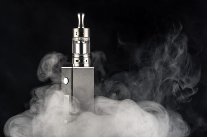 vaping lung cancer causes