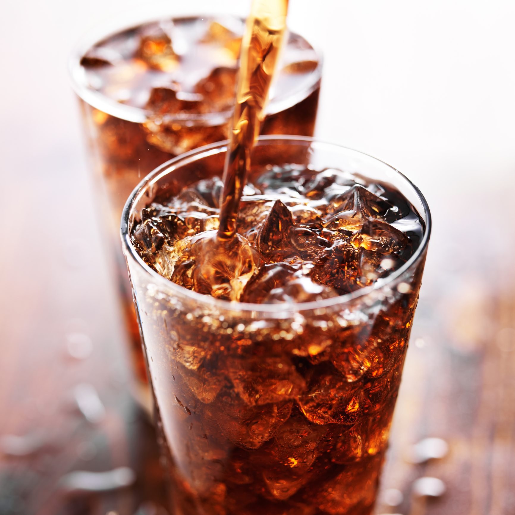 soda in glasses with straws