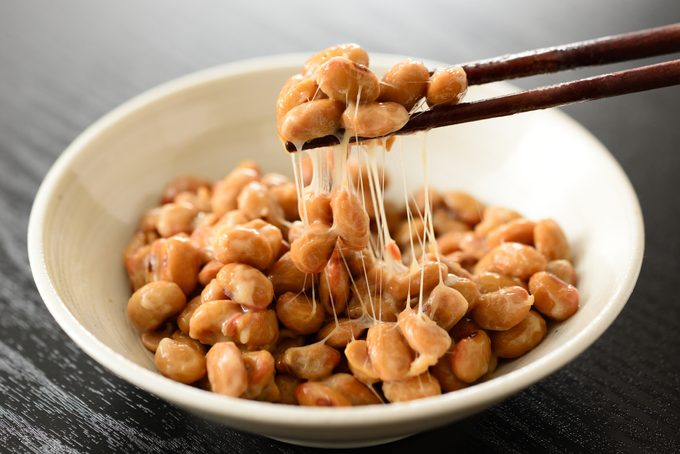 Natto, superfood di soia giapponese