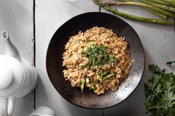brown rice with asparagus.