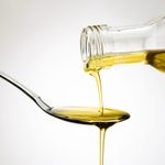 When You Use Olive Oil and Other All-Natural Oils as Moisturizer…Do You Absorb the Fat Content? An Obesity Doctor Explains