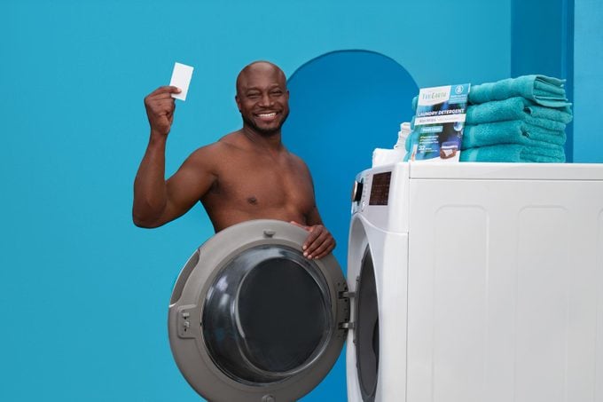 Taye Diggs near a washing machine
